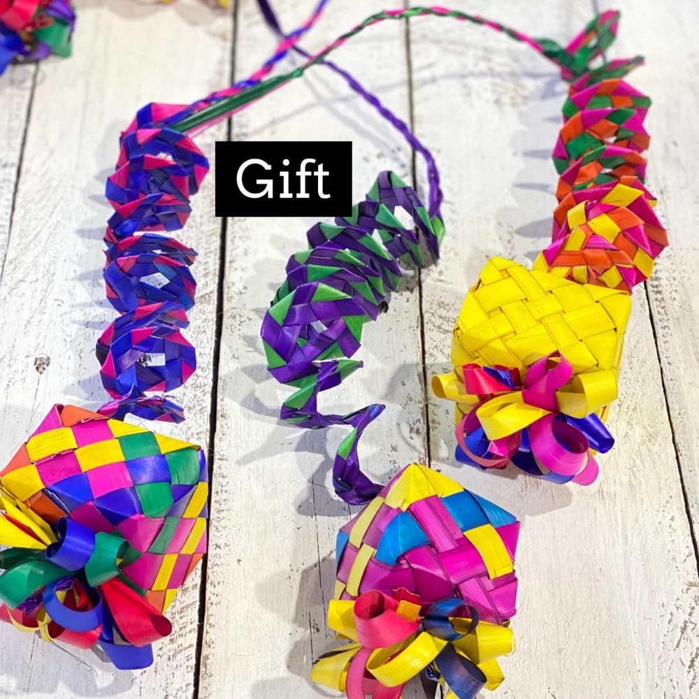 NWOT- 100% hand woven palm  Colorful gift ornaments  bundle of 6 pcs.